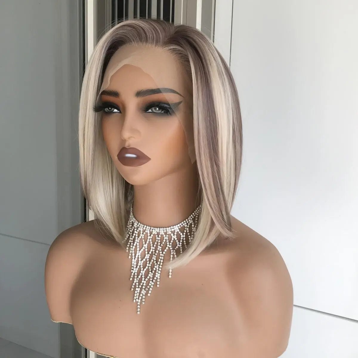 💕 Glueless Short Wavy Wig – Soft Waves, Natural Look
